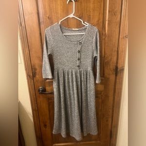 Seater dress with buttons